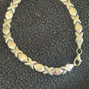 Elegant Silver Women's Bracelet
